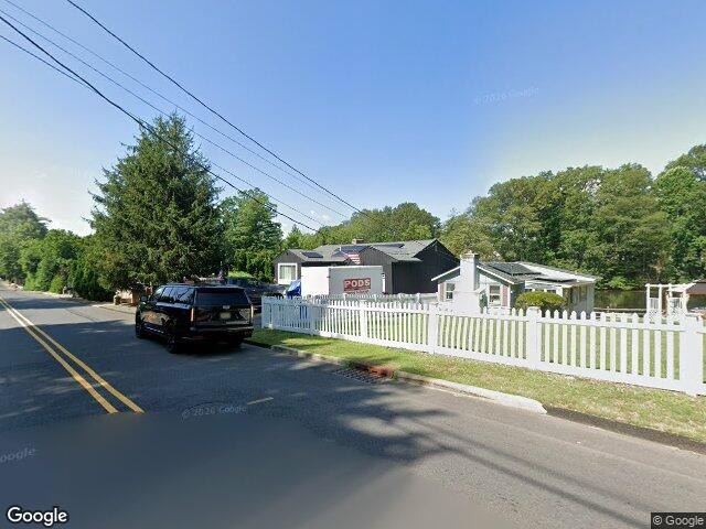 131 lakeside blvd, oakland,  NJ 07436