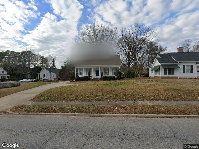 328 s lombard st, clayton,  NC 27520