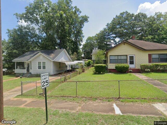 113 1/2 f avenue, thomaston,  GA 30286