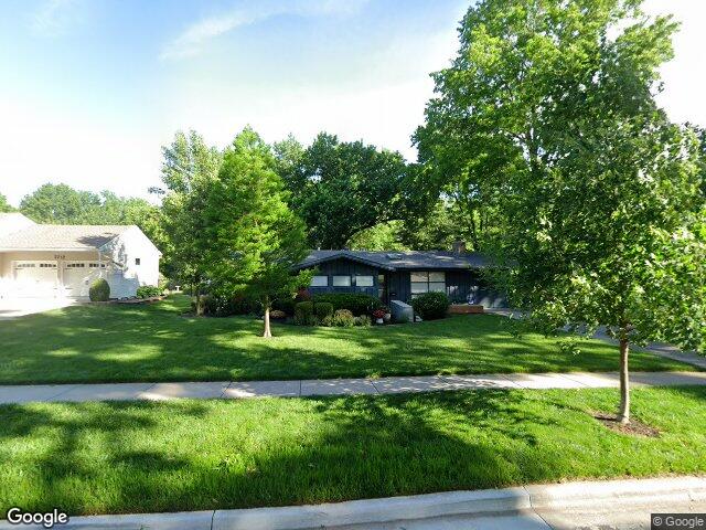 7704 tomahawk rd, prairie village,  KS 66208
