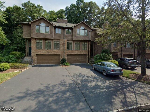 20 lakeview dr, old tappan,  NJ 07675