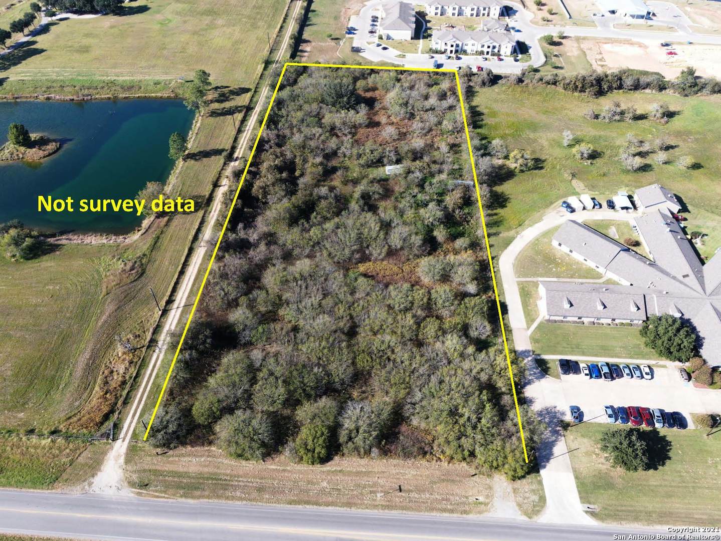 5 acres fm 775, la vernia,  TX 78121