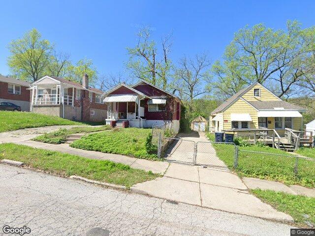 5406 jackson ave, kansas city,  MO 64130