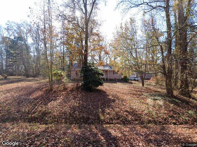 2021 fort dr, clayton,  NC 27520