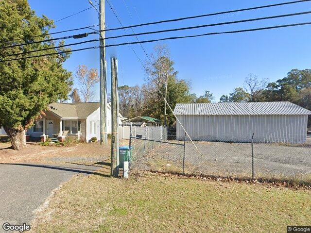laurel street, springfield,  GA 31329