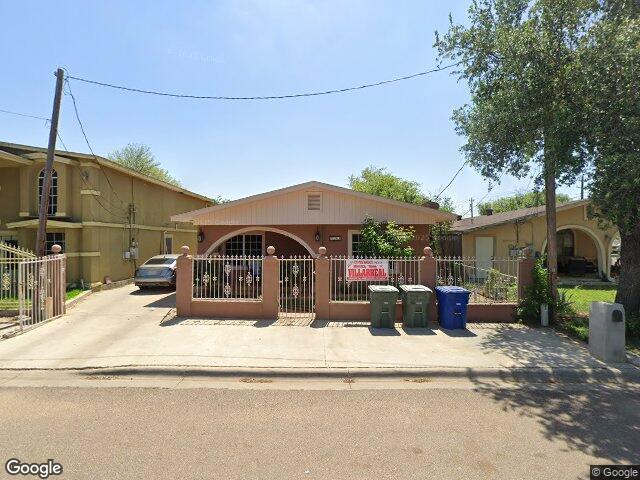2703 pecan st, laredo,  TX 78046