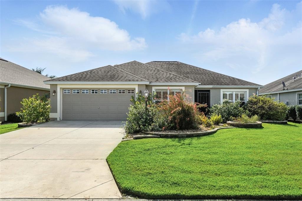 2895 apache ct, the villages,  FL 32163