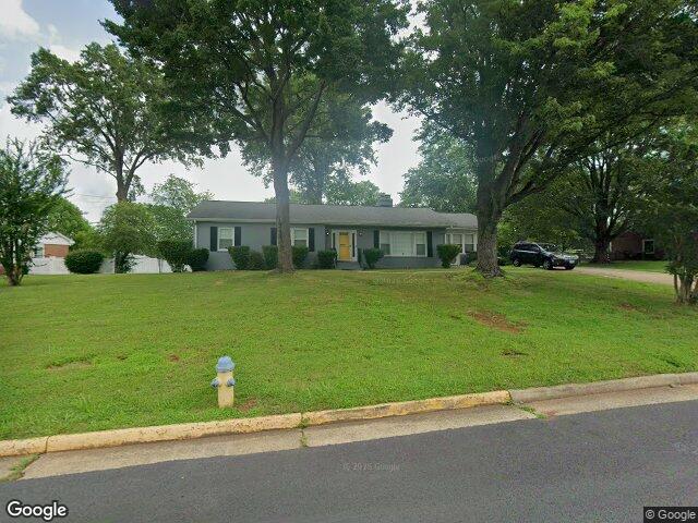 8909 weir st, manassas,  VA 20110
