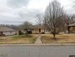 5609 manning ave, raytown,  MO 64133