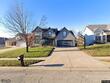 906 aspen dr, smithville,  MO 64089