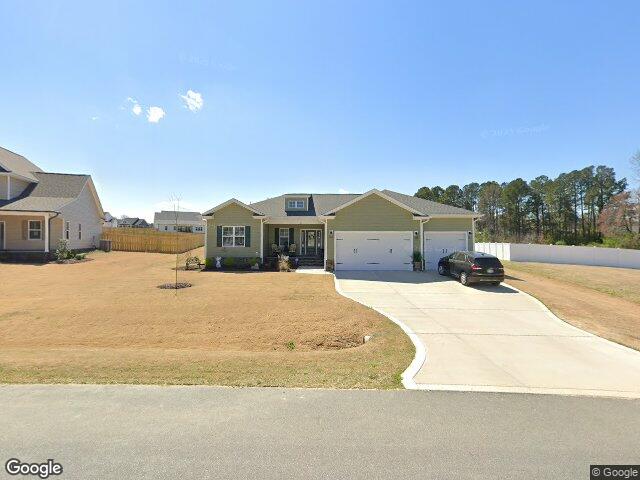 63 blackberry ln, benson,  NC 27504