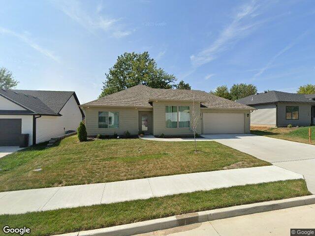 235 n luna ln, columbia,  MO 65201