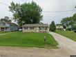 123 summit st, center point,  IA 52213