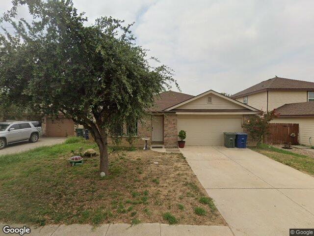 1823 mustang island dr, laredo,  TX 78045