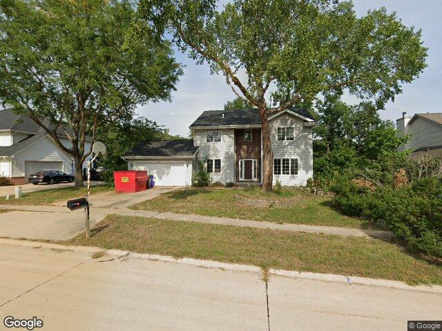 3310 riverside dr ne, cedar rapids,  IA 52411