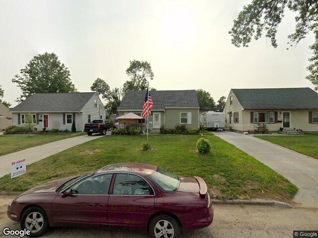 1421 9th st nw, cedar rapids,  IA 52405