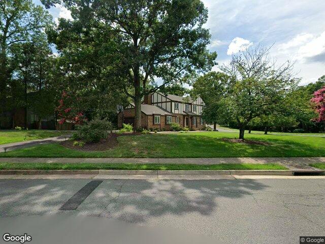 9613 park st, manassas,  VA 20110