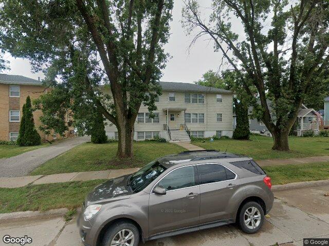 361 30th street dr se, cedar rapids,  IA 52403