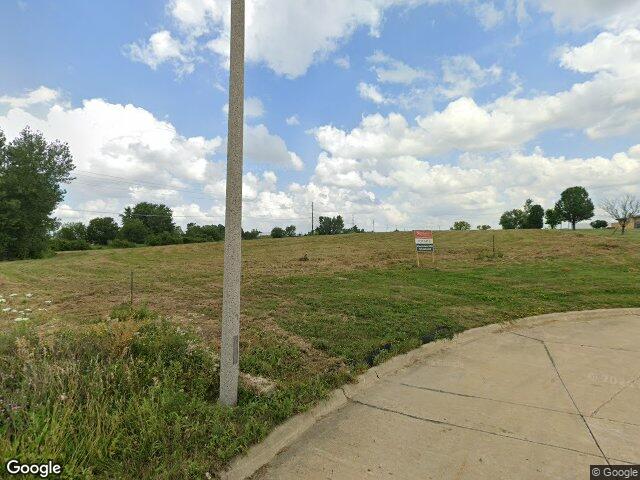 650 bell dr sw, cedar rapids,  IA 52404