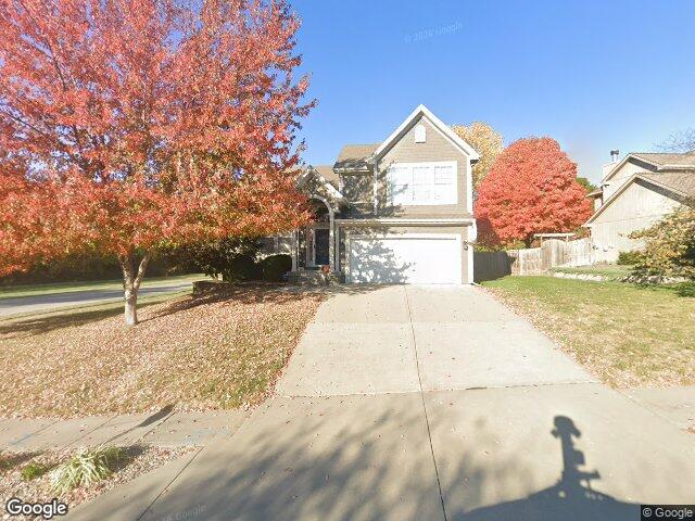 1846 loughrey st, liberty,  MO 64068
