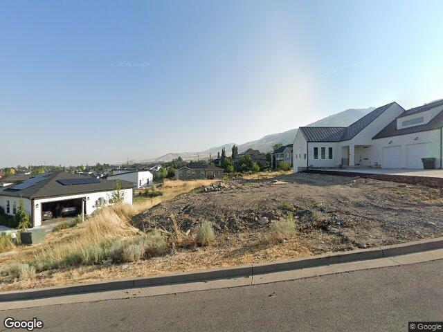 1949 deer crest cir # 49
                                ,Unit # 49, logan,  UT 84341