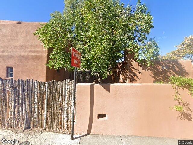 945 agua fria st #a
                                ,Unit Apt A, santa fe,  NM 87501