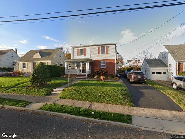 67 palsa ave, elmwood park,  NJ 07407