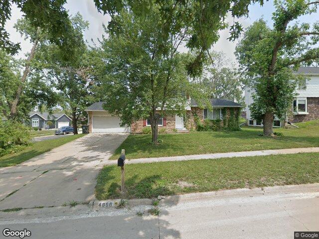 4656 northwood dr ne, cedar rapids,  IA 52402