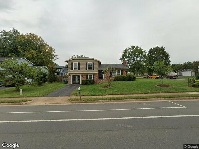 8959 rolling rd, manassas,  VA 20110