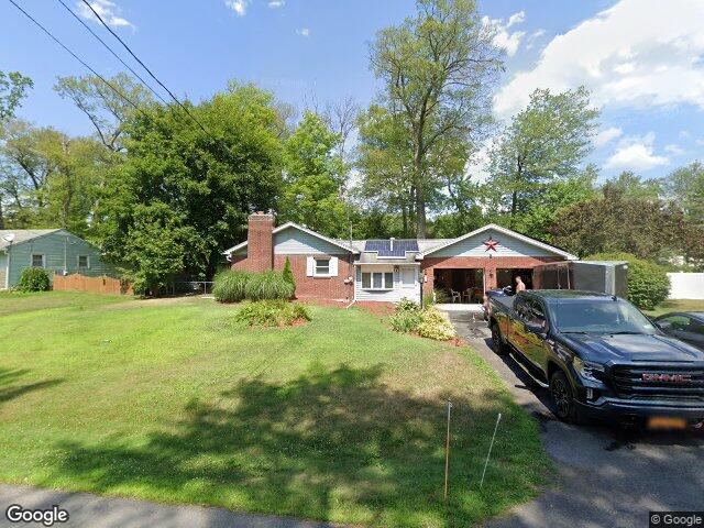 22 ridgewood ln, schenectady,  NY 12302