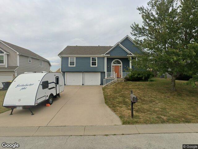 2331 ne summerfield dr, blue springs,  MO 64029