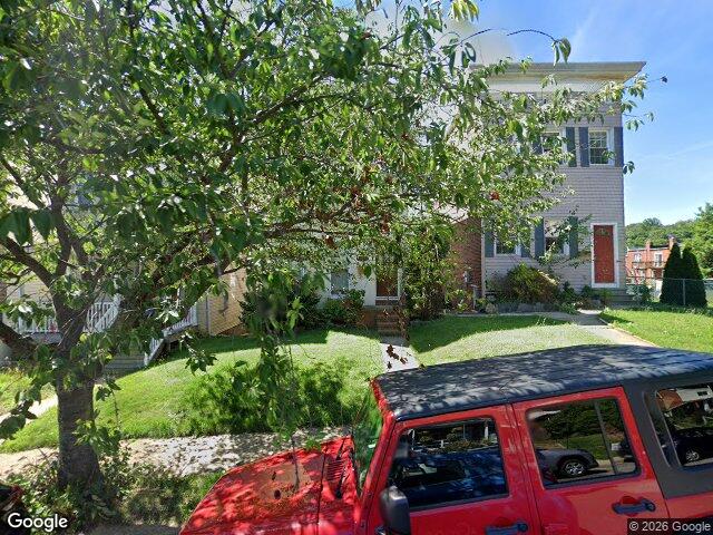 2007 girard ave, baltimore,  MD 21211