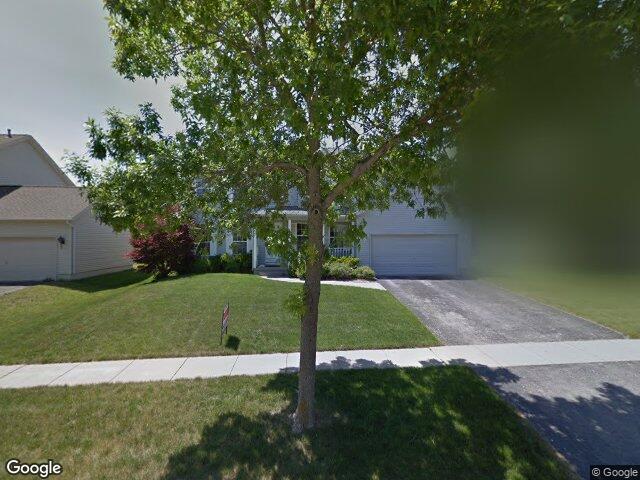 1910 charleston dr, marion,  IA 52302