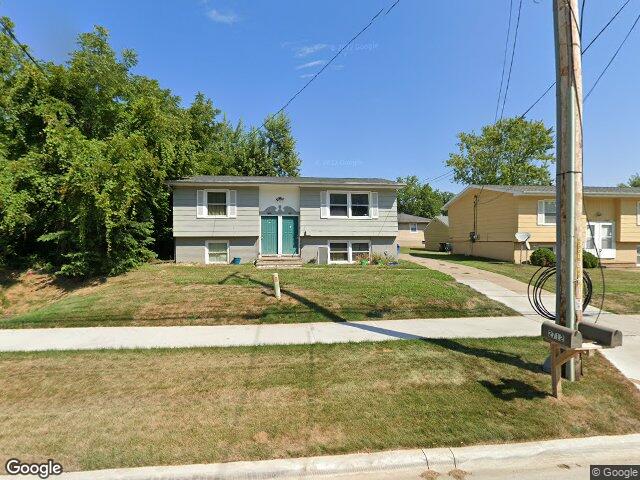 2710/2712 o avenue nw, cedar rapids,  IA 52405