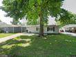 135 saint james ln, east saint louis,  IL 62206