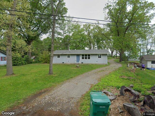 92174 gravel lake dr, lawton,  MI 49065