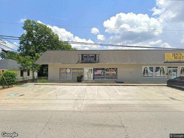 699 short e st, thomaston,  GA 30286