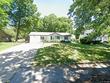 814 e red rd, independence,  MO 64055