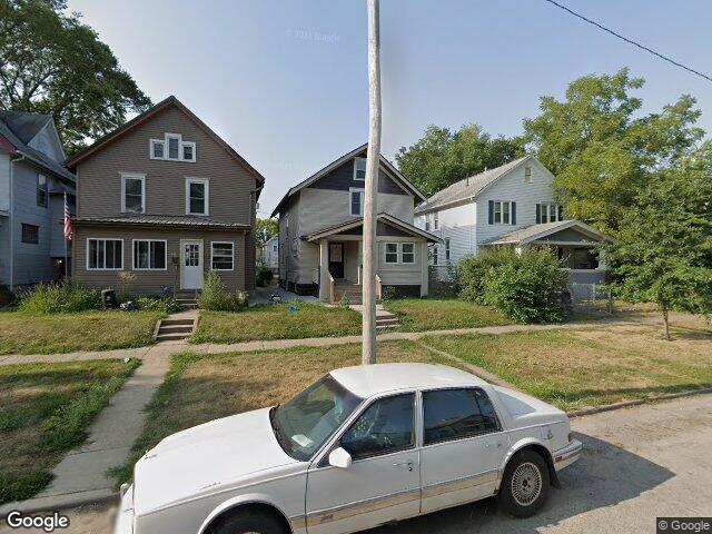 1547 washington ave se, cedar rapids,  IA 52403