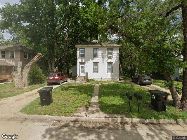 102 1/2 n west pl, salina,  KS 67401