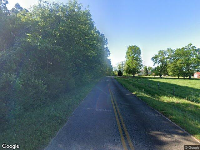 188 mud bridge road, the rock,  GA 30285