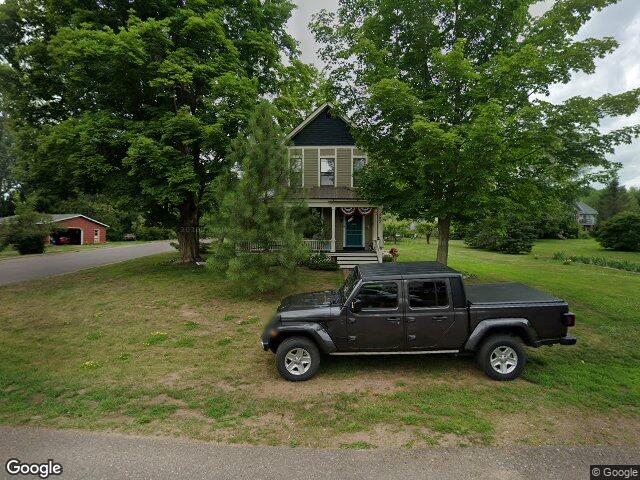 303 e 5th st, washburn,  WI 54891