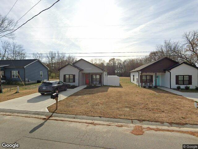 807 peedin st # a
                                ,Unit # A, selma,  NC 27576