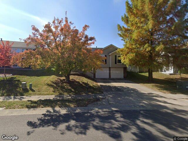 7111 ne 69th st, kansas city,  MO 64119