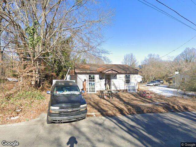 713 water st, henderson,  NC 27536