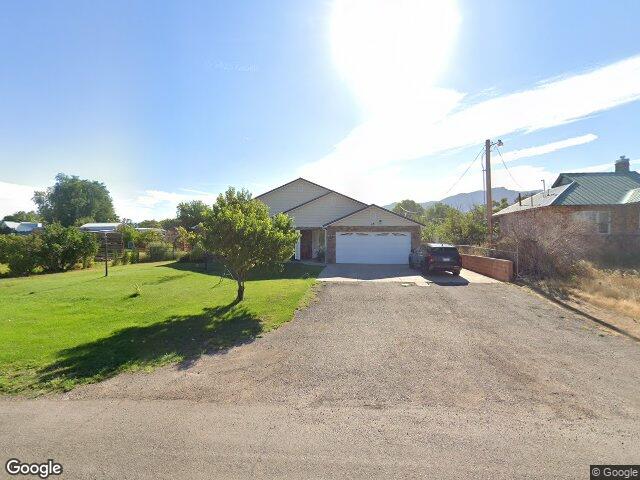 45 s 300 w, parowan,  UT 84761