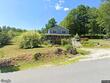 136 station rd, hebron,  ME 04238