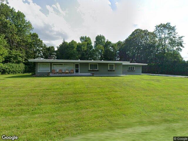 7 oak dr, barre,  VT 05641