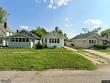 419 33rd st ne, cedar rapids,  IA 52402