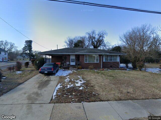 309 w rockspring st, henderson,  NC 27536